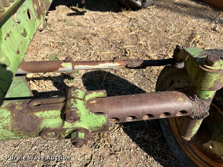 image for item DP5915 John Deere 4020 tractor