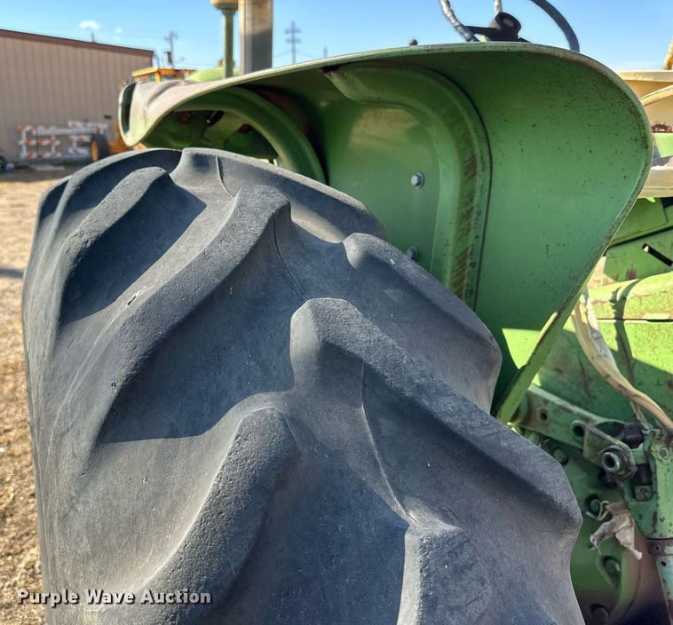 image for item DP5915 John Deere 4020 tractor