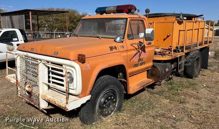image for item DP5917 1976 Ford F750 fire truck