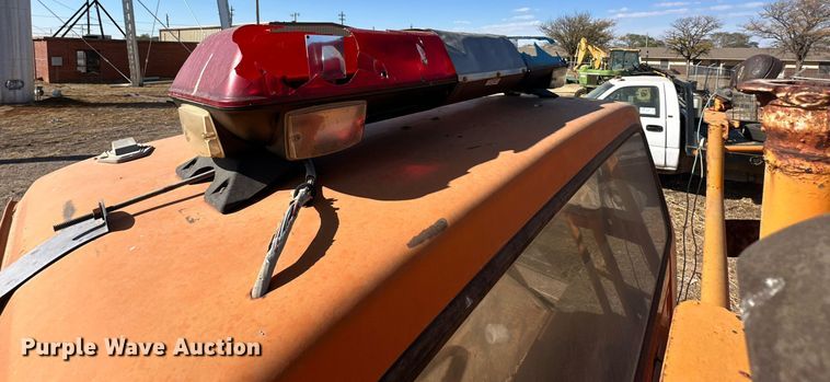 image for item DP5917 1976 Ford F750 fire truck