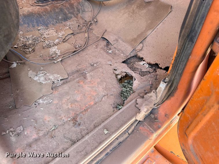 image for item DP5917 1976 Ford F750 fire truck