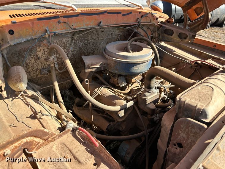 image for item DP5917 1976 Ford F750 fire truck