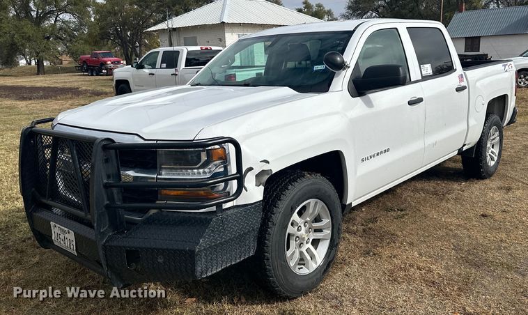 image for item DP5924 2018 Chevrolet Silverado 1500 Crew Cab pickup truck