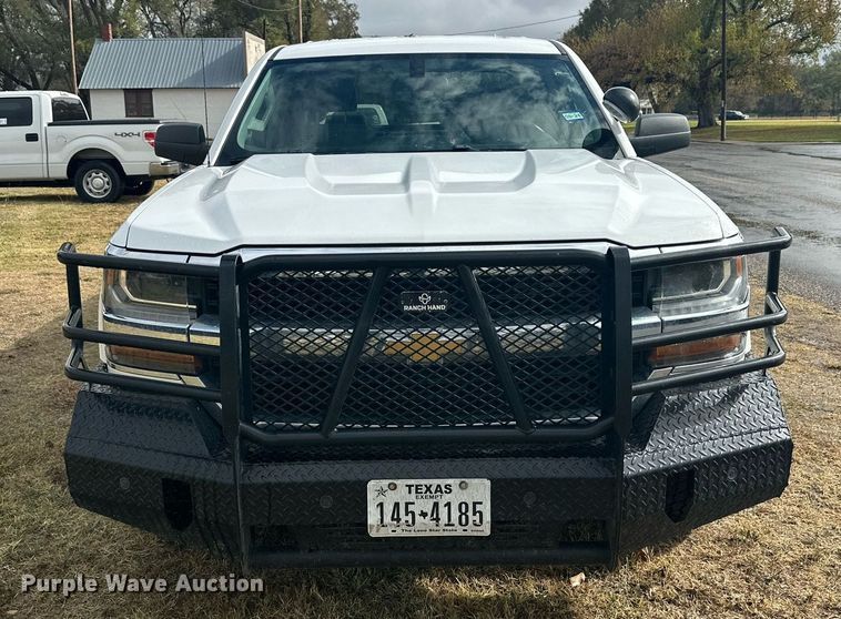 image for item DP5924 2018 Chevrolet Silverado 1500 Crew Cab pickup truck