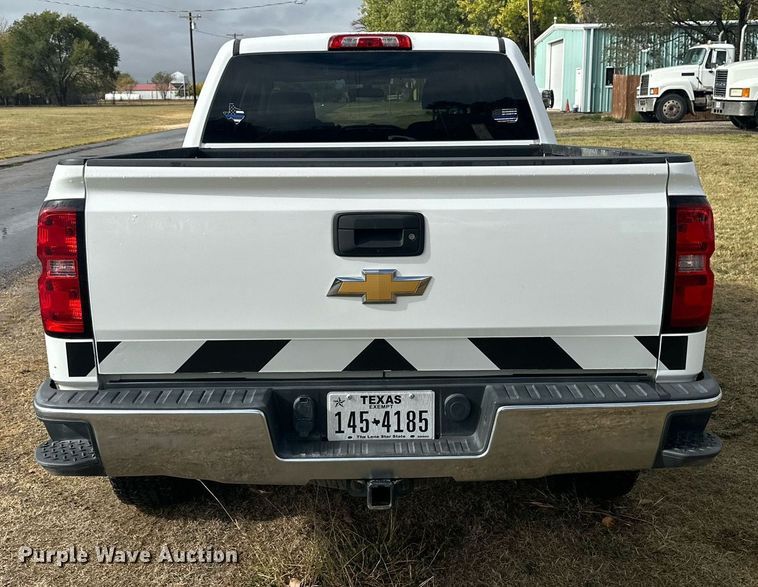 image for item DP5924 2018 Chevrolet Silverado 1500 Crew Cab pickup truck