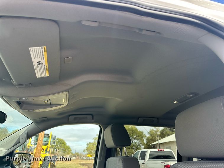 image for item DP5924 2018 Chevrolet Silverado 1500 Crew Cab pickup truck