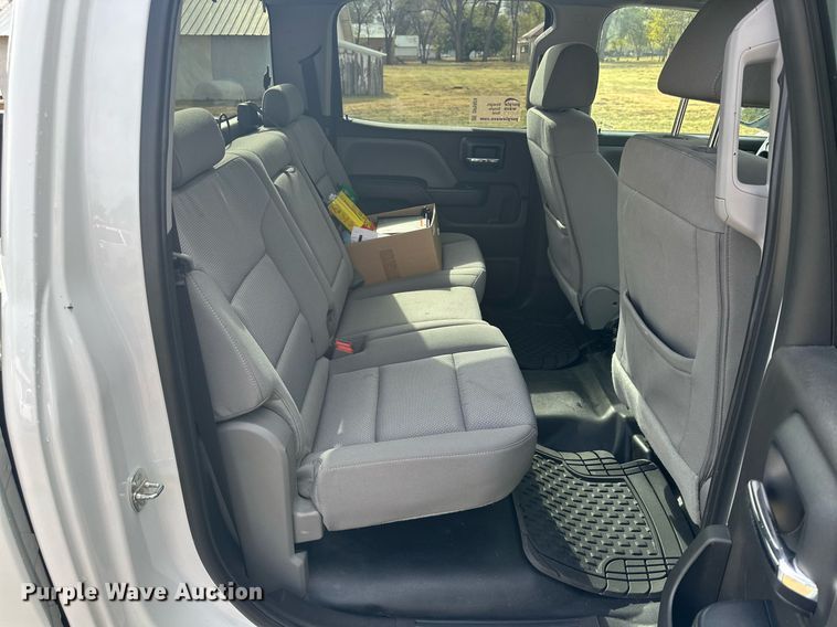 image for item DP5924 2018 Chevrolet Silverado 1500 Crew Cab pickup truck