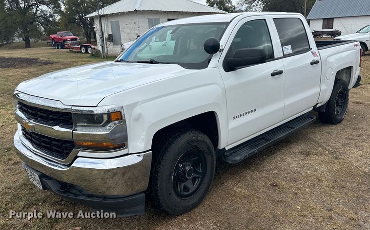 image for item DP5925 2018 Chevrolet Silverado 1500 Crew Cab pickup truck