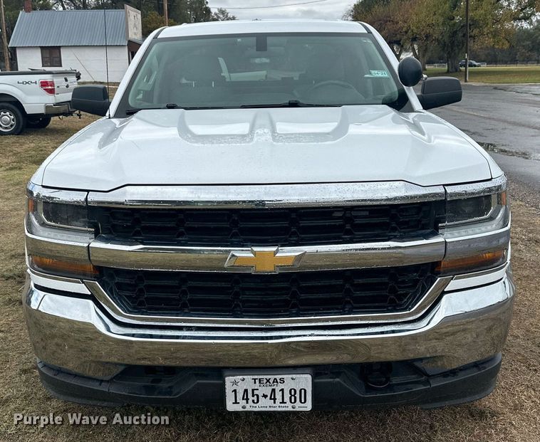 image for item DP5925 2018 Chevrolet Silverado 1500 Crew Cab pickup truck