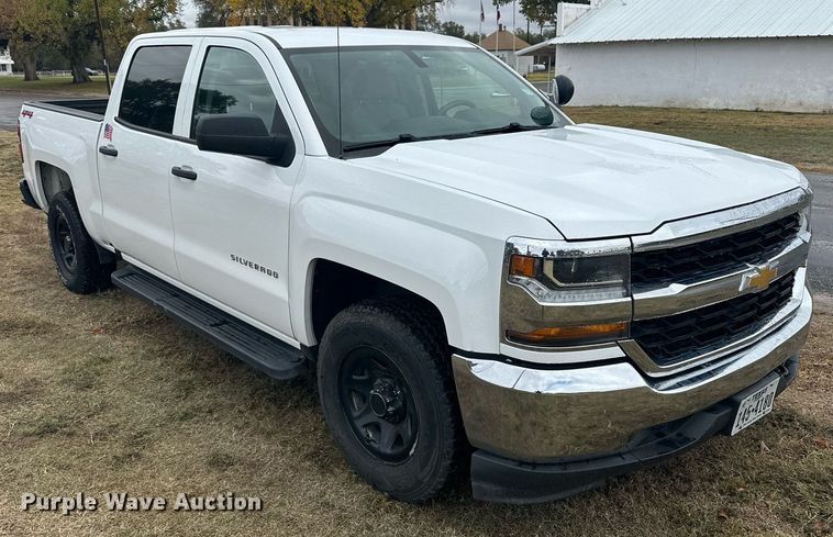 image for item DP5925 2018 Chevrolet Silverado 1500 Crew Cab pickup truck