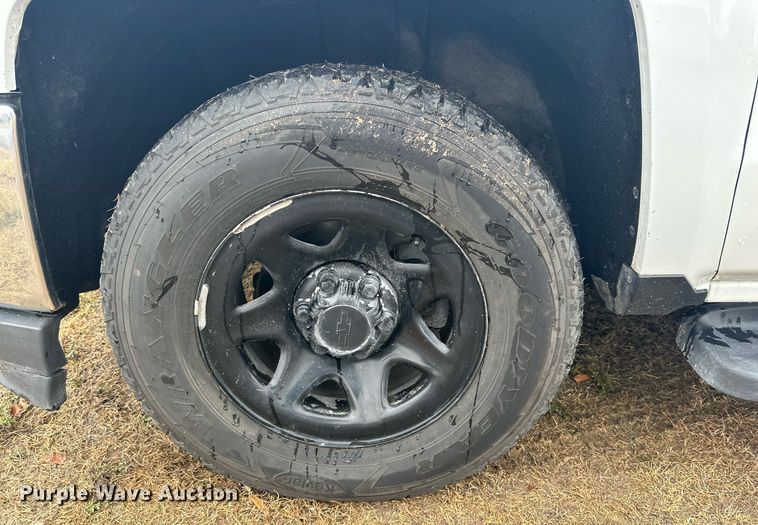 image for item DP5925 2018 Chevrolet Silverado 1500 Crew Cab pickup truck