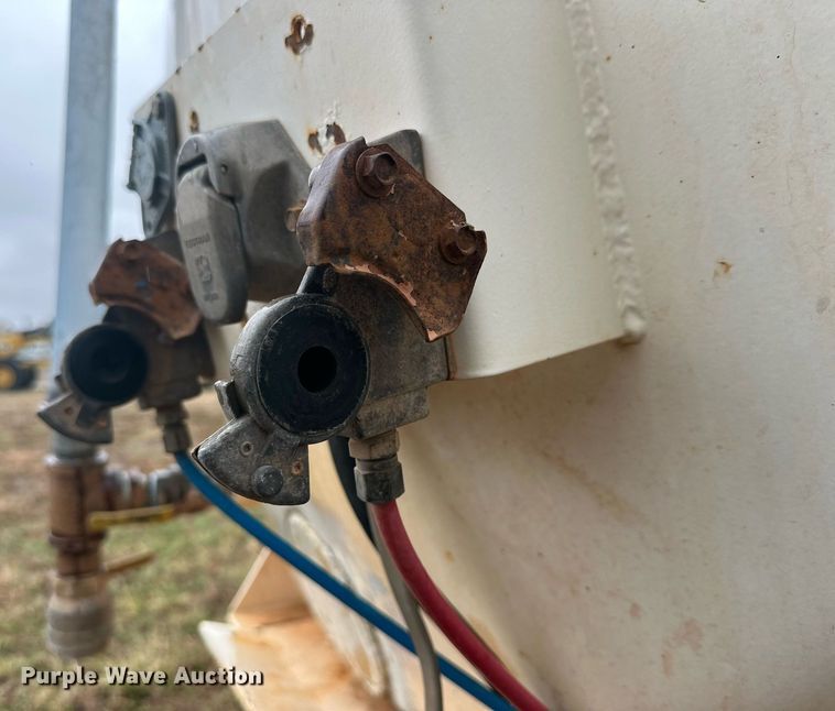 image for item DP5933 2012 Southern Vac vacuum trailer