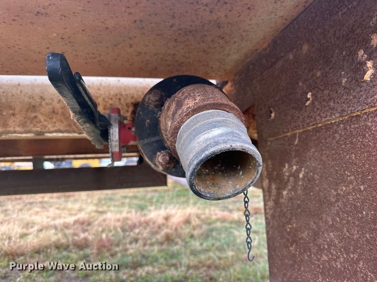 image for item DP5933 2012 Southern Vac vacuum trailer