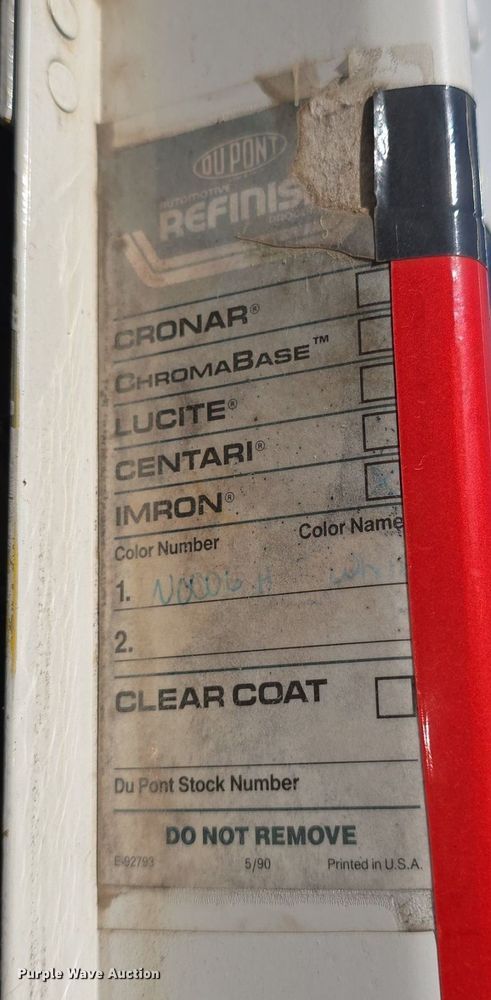 image for item DQ5285 1988 Freightliner  FL112 rescue vehicle