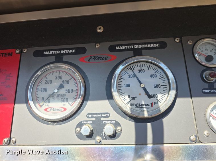 image for item DQ5286 2006 Pierce Arrow XT pumper fire truck