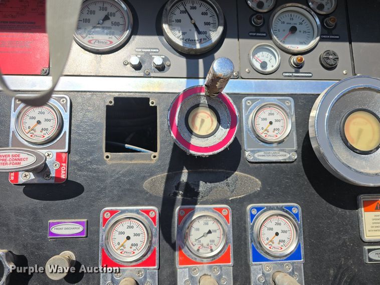 image for item DQ5286 2006 Pierce Arrow XT pumper fire truck