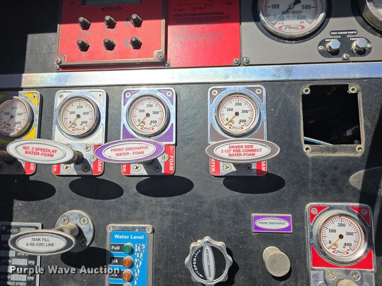 image for item DQ5286 2006 Pierce Arrow XT pumper fire truck