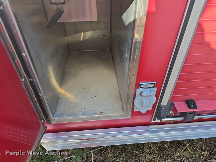 image for item DQ5286 2006 Pierce Arrow XT pumper fire truck