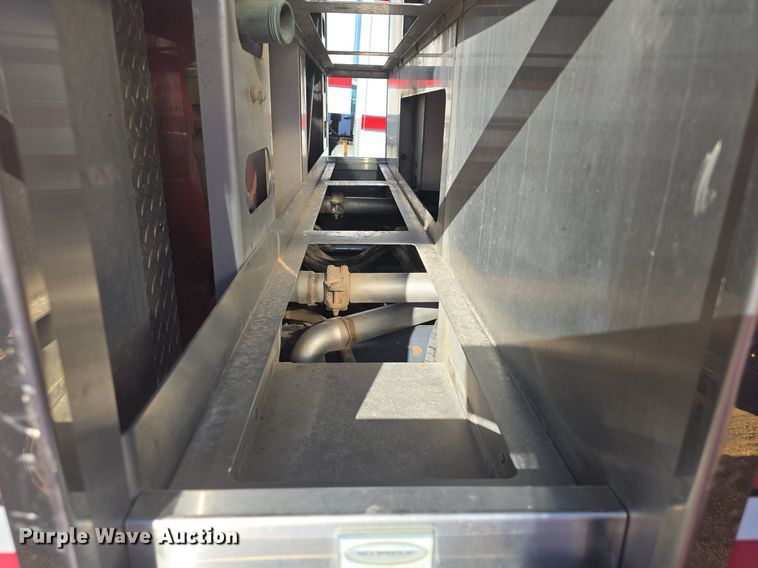 image for item DQ5286 2006 Pierce Arrow XT pumper fire truck