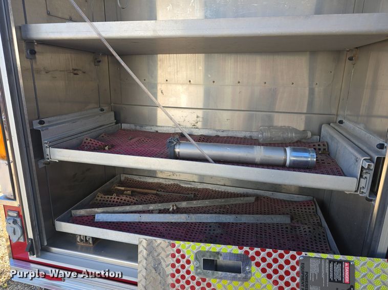 image for item DQ5286 2006 Pierce Arrow XT pumper fire truck