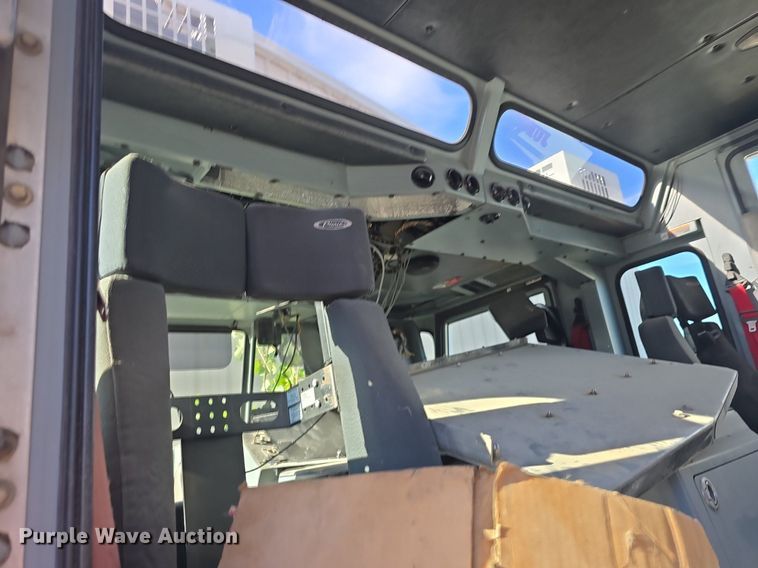 image for item DQ5286 2006 Pierce Arrow XT pumper fire truck