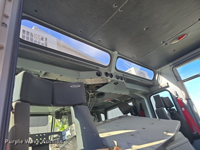 image for item DQ5286 2006 Pierce Arrow XT pumper fire truck