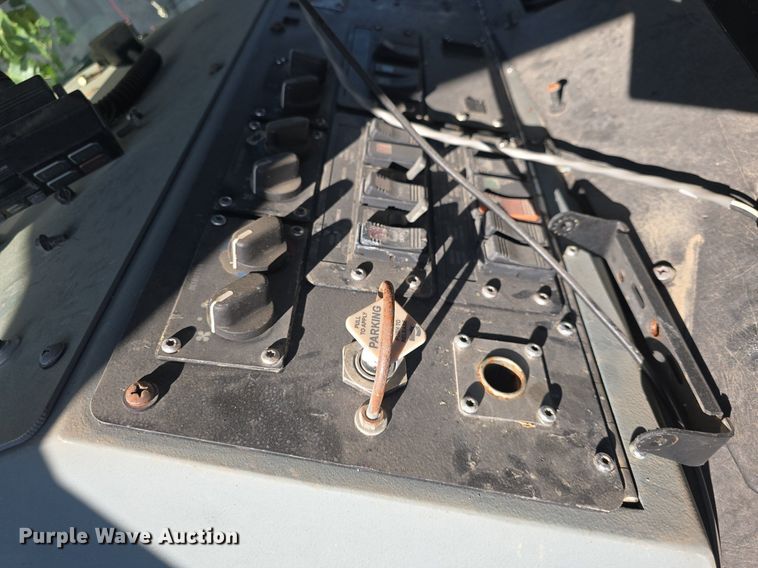 image for item DQ5286 2006 Pierce Arrow XT pumper fire truck