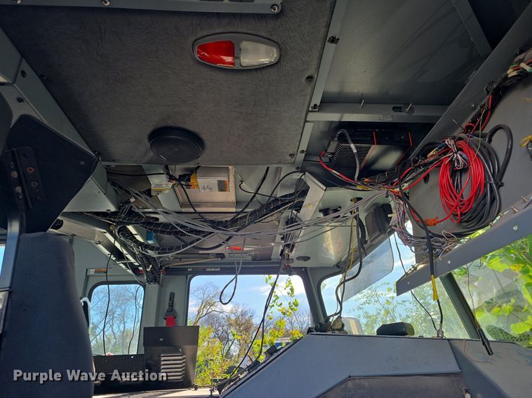 image for item DQ5286 2006 Pierce Arrow XT pumper fire truck