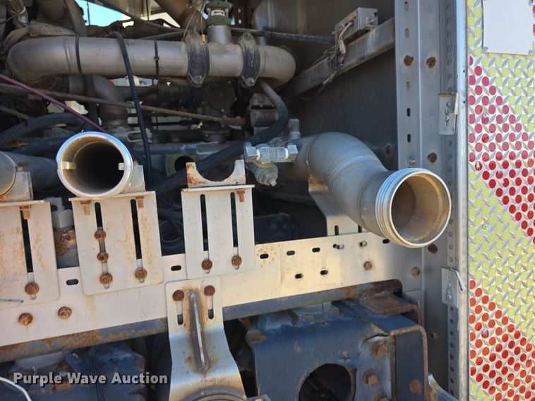 image for item DQ5286 2006 Pierce Arrow XT pumper fire truck