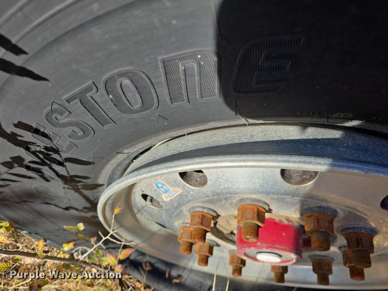 image for item DQ5286 2006 Pierce Arrow XT pumper fire truck