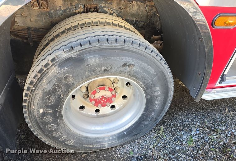 image for item DQ5286 2006 Pierce Arrow XT pumper fire truck