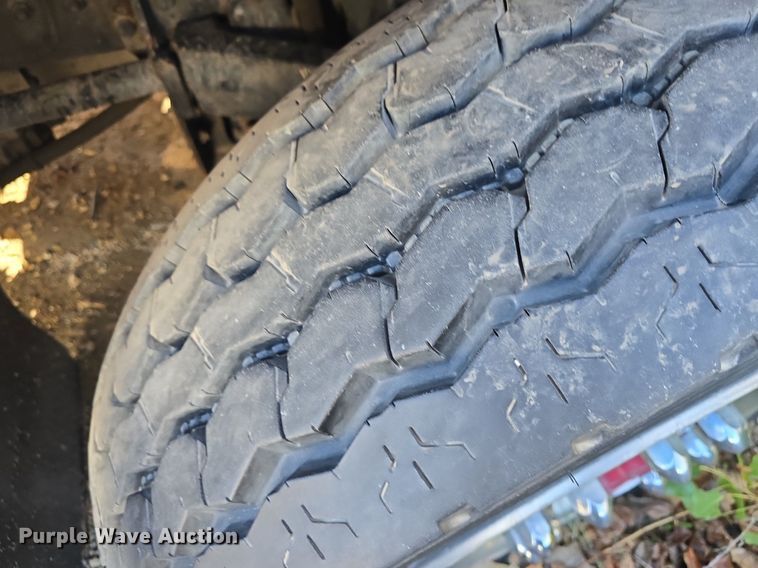 image for item DQ5286 2006 Pierce Arrow XT pumper fire truck