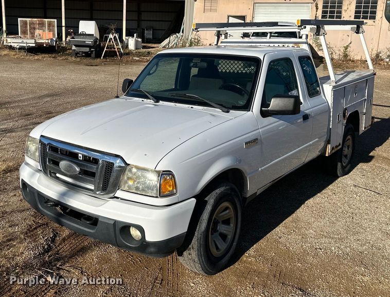 image for item DR2763 2008 Ford Ranger R15S SuperCab utility bed pickup truck