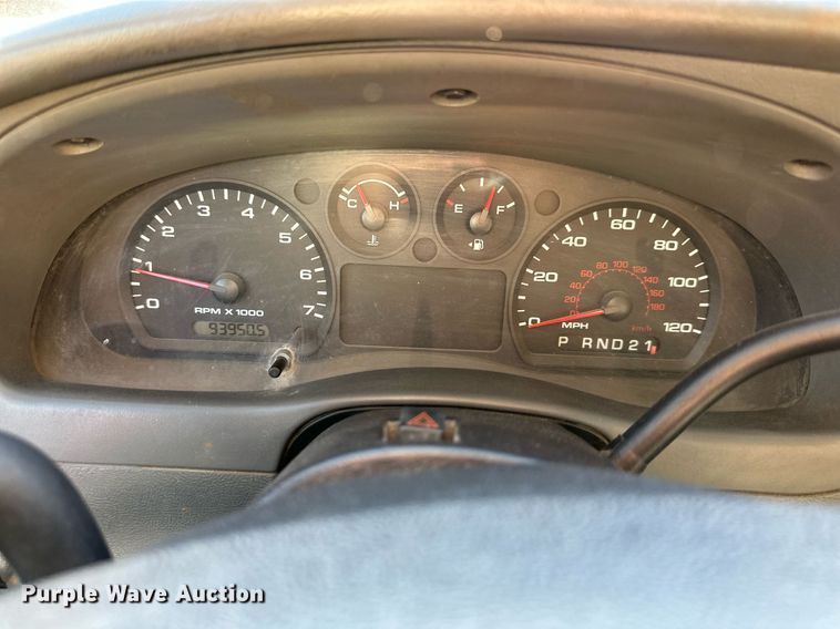 image for item DR2763 2008 Ford Ranger R15S SuperCab utility bed pickup truck