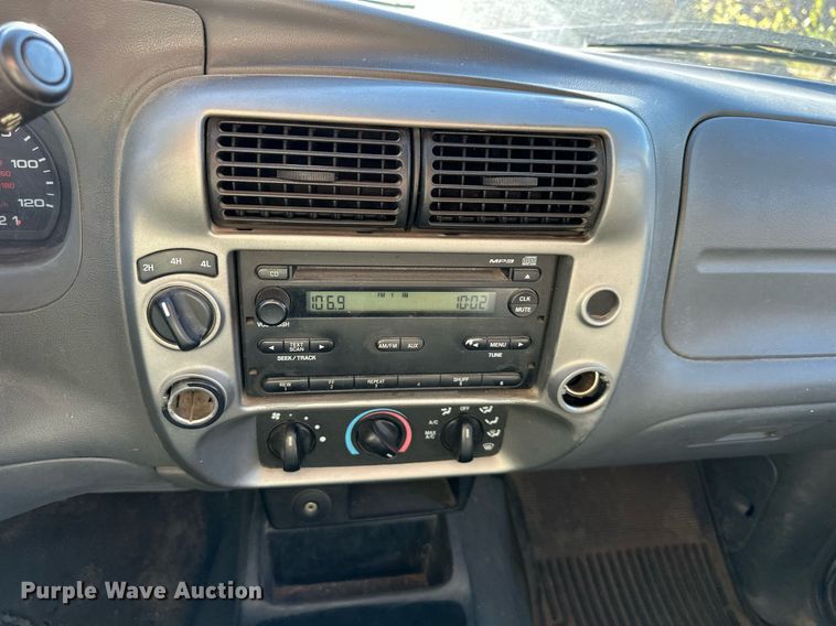 image for item DR2763 2008 Ford Ranger R15S SuperCab utility bed pickup truck