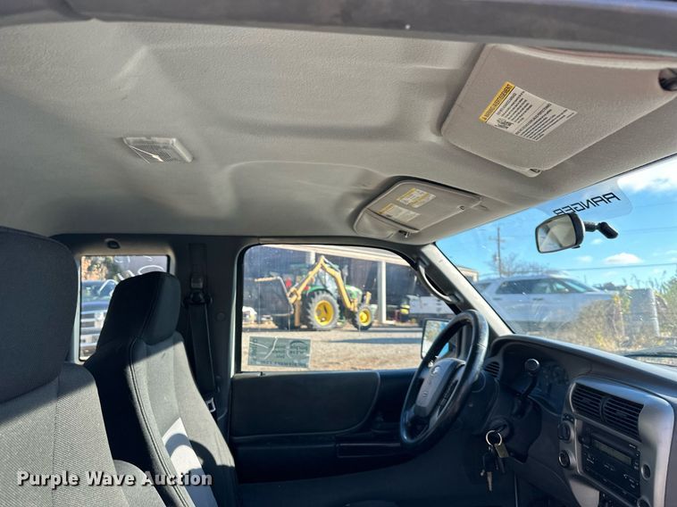 image for item DR2763 2008 Ford Ranger R15S SuperCab utility bed pickup truck