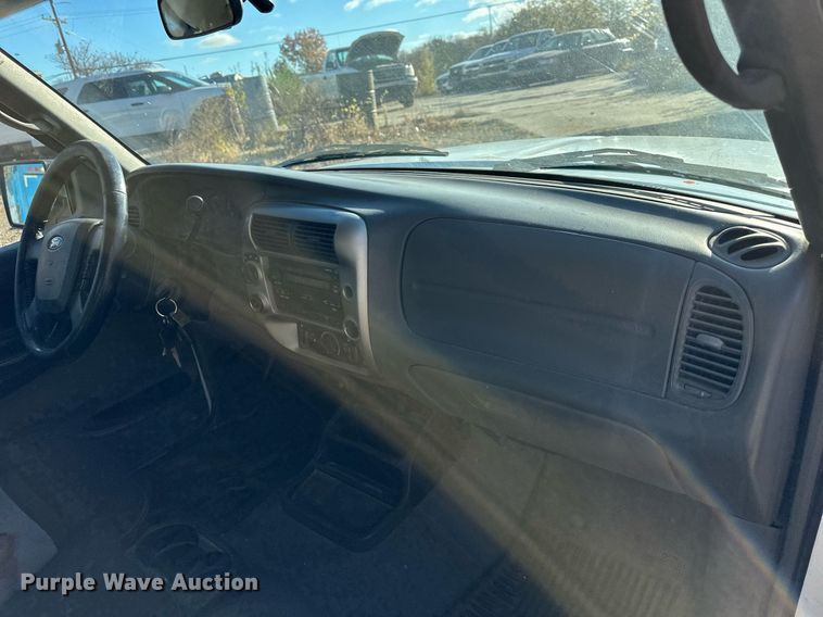 image for item DR2763 2008 Ford Ranger R15S SuperCab utility bed pickup truck