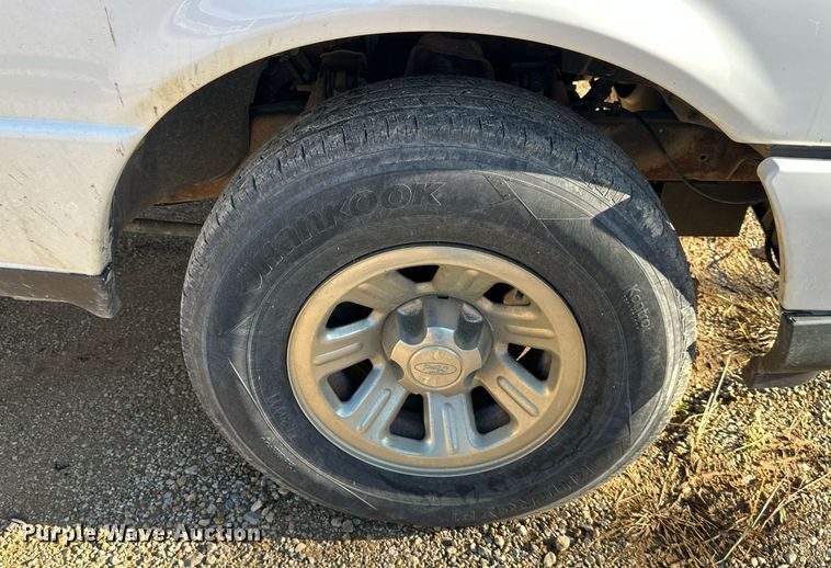 image for item DR2763 2008 Ford Ranger R15S SuperCab utility bed pickup truck