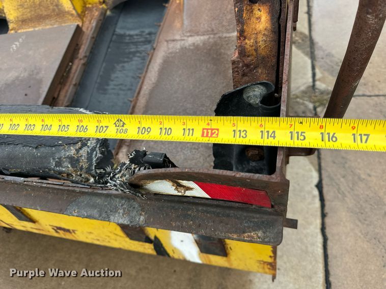 image for item DT2118 Etnyer  chip spreader