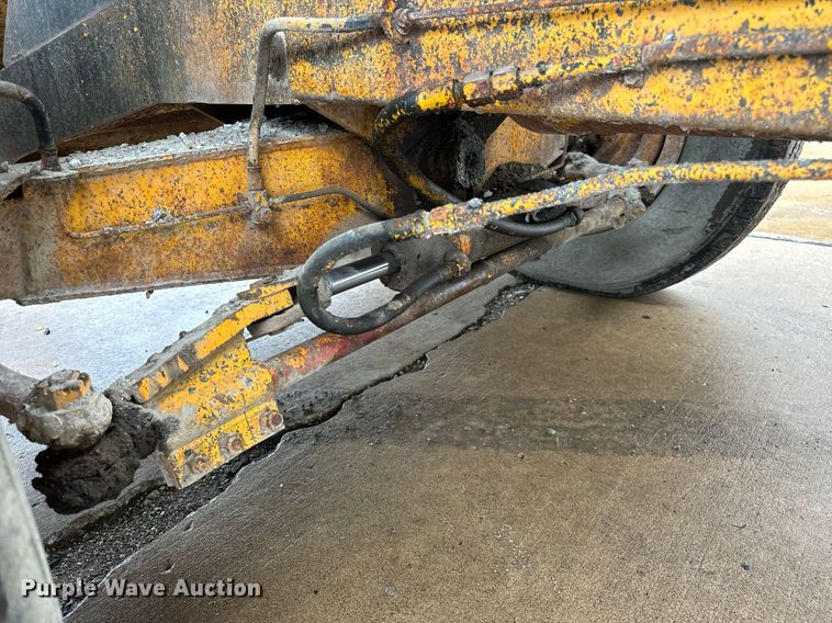 image for item DT2118 Etnyer  chip spreader