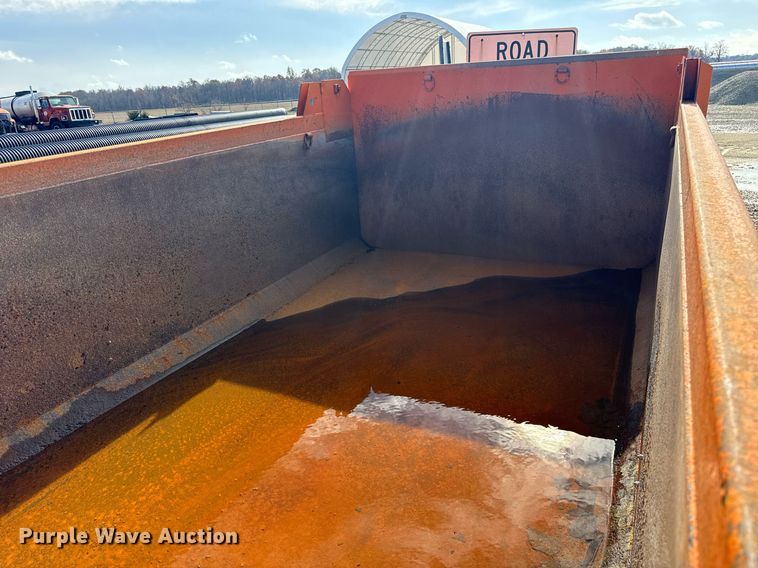 image for item DT2121 American Body CMSS dump bed