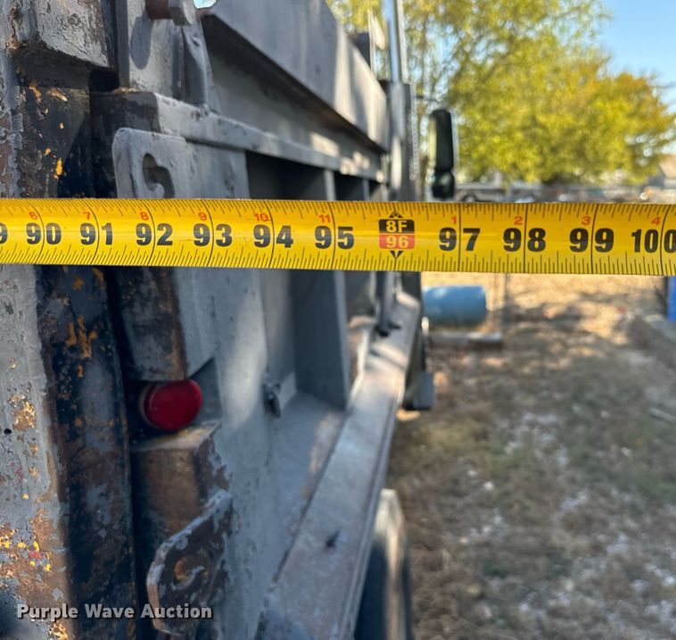 image for item DU3030 2007 International  4400 dump truck