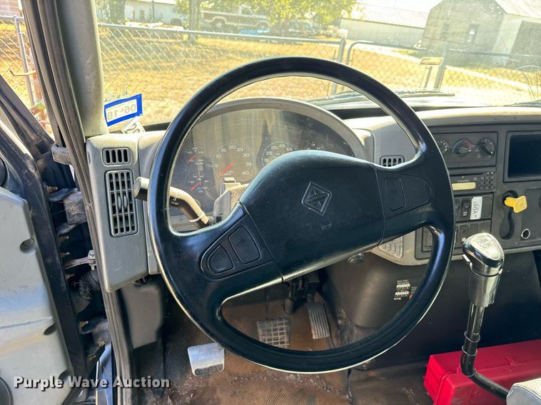 image for item DU3030 2007 International  4400 dump truck