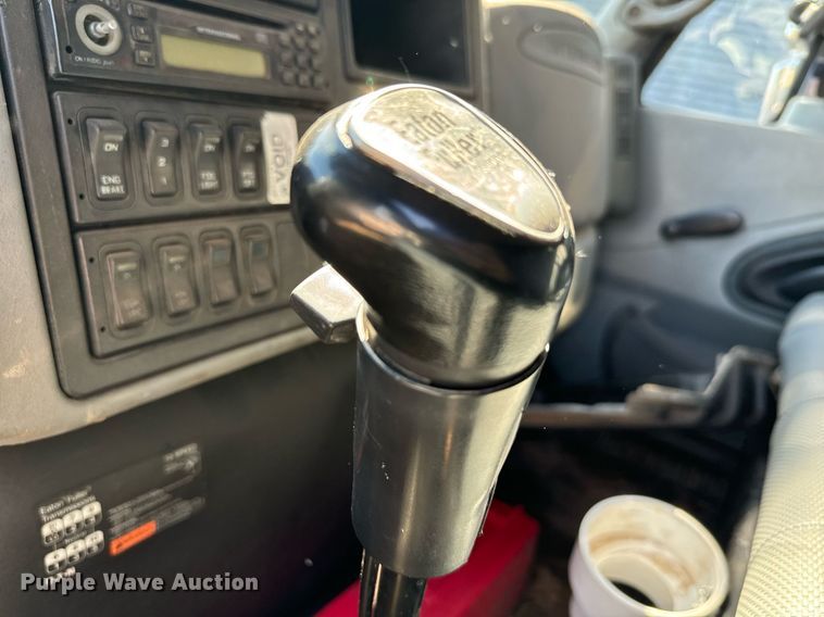 image for item DU3030 2007 International  4400 dump truck