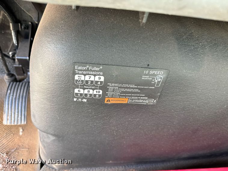 image for item DU3030 2007 International  4400 dump truck