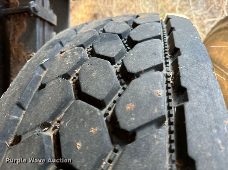 image for item DU3030 2007 International  4400 dump truck