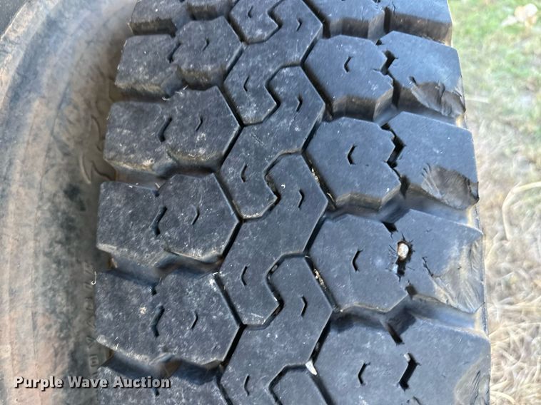 image for item DU3030 2007 International  4400 dump truck