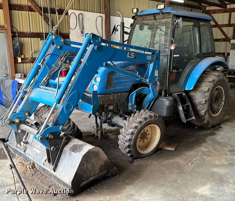 image for item DU9539 2009 LS P7010C MFWD tractor