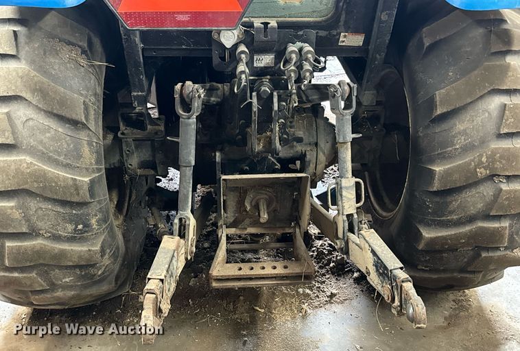 image for item DU9539 2009 LS P7010C MFWD tractor