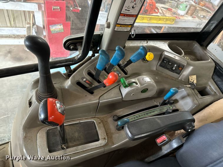 image for item DU9539 2009 LS P7010C MFWD tractor